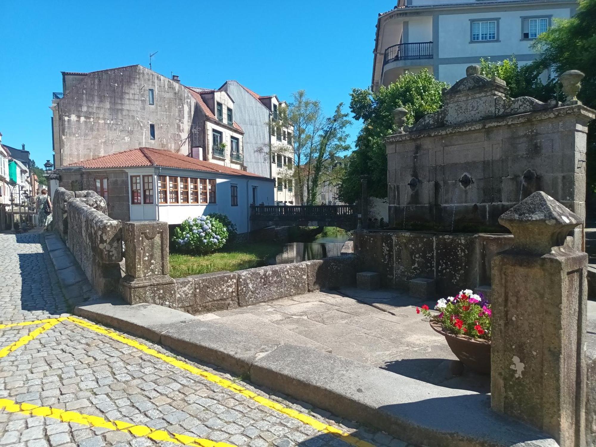 Апартаменты Fogar Da Fraga Кальдас-де-Рейес Экстерьер фото